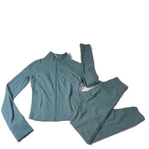 Lululemon Soft Green Nulu Cropped Define Jacket & Align Pant Set – Size 2